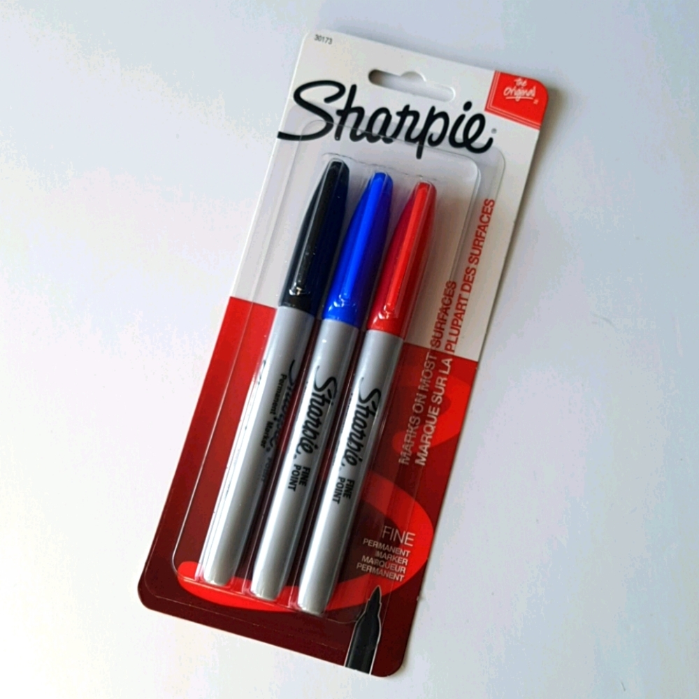 3 pcs New Sharpie Permanent Markers